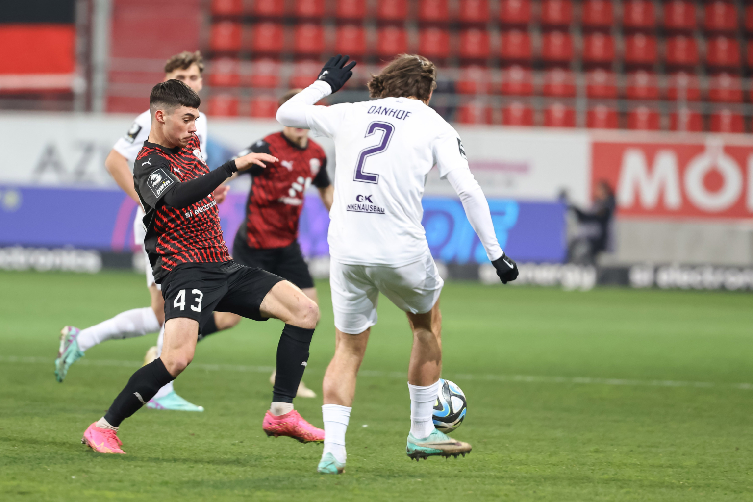 Punkteteilung Zum Jahresabschluss: Schanzer Mit 1:1 Gegen Erzgebirge ...